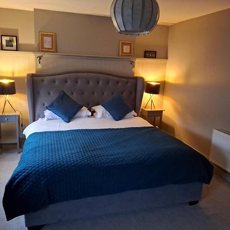 3 Bedroom Luxury Apartment Main Street Cashel  Εξωτερικό φωτογραφία