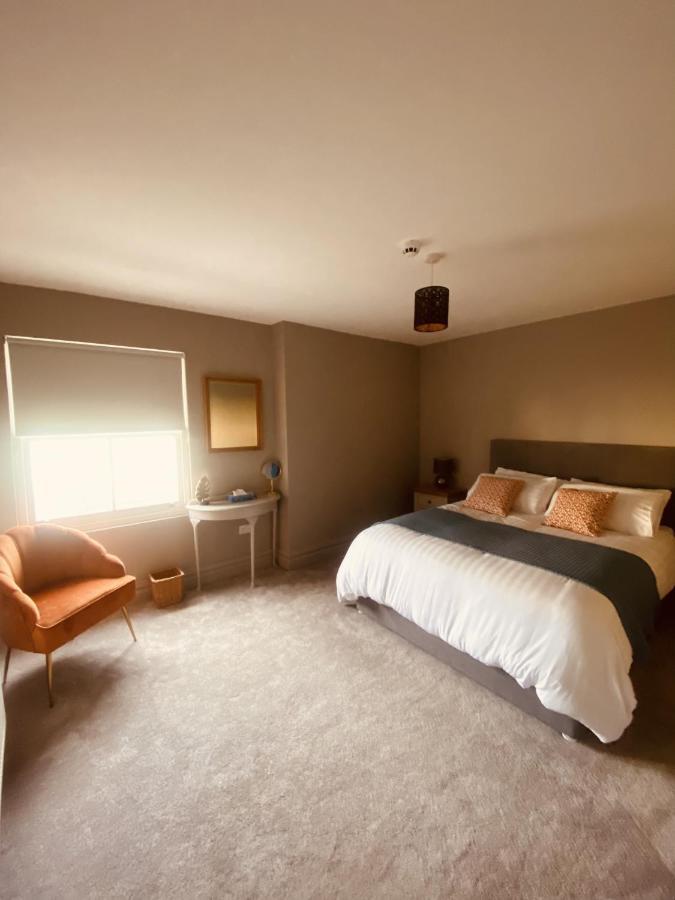 3 Bedroom Luxury Apartment Main Street Cashel  Εξωτερικό φωτογραφία