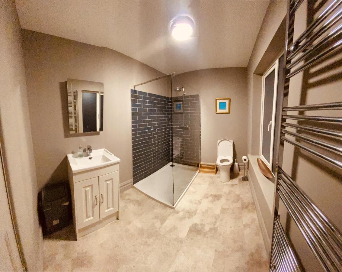 3 Bedroom Luxury Apartment Main Street Cashel  Εξωτερικό φωτογραφία
