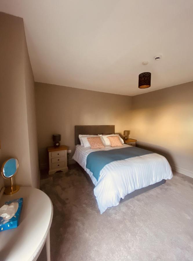 3 Bedroom Luxury Apartment Main Street Cashel  Εξωτερικό φωτογραφία