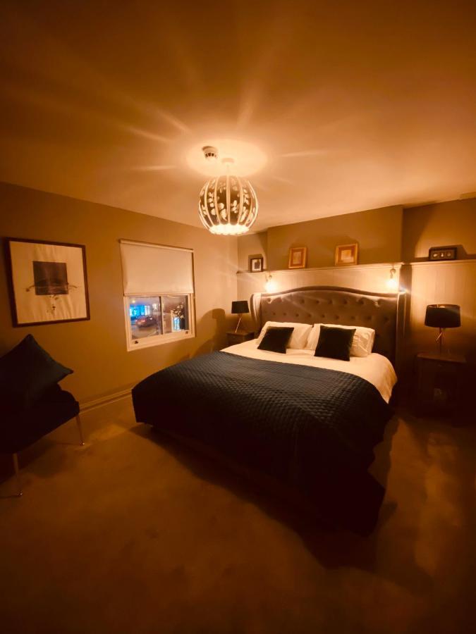 3 Bedroom Luxury Apartment Main Street Cashel  Εξωτερικό φωτογραφία